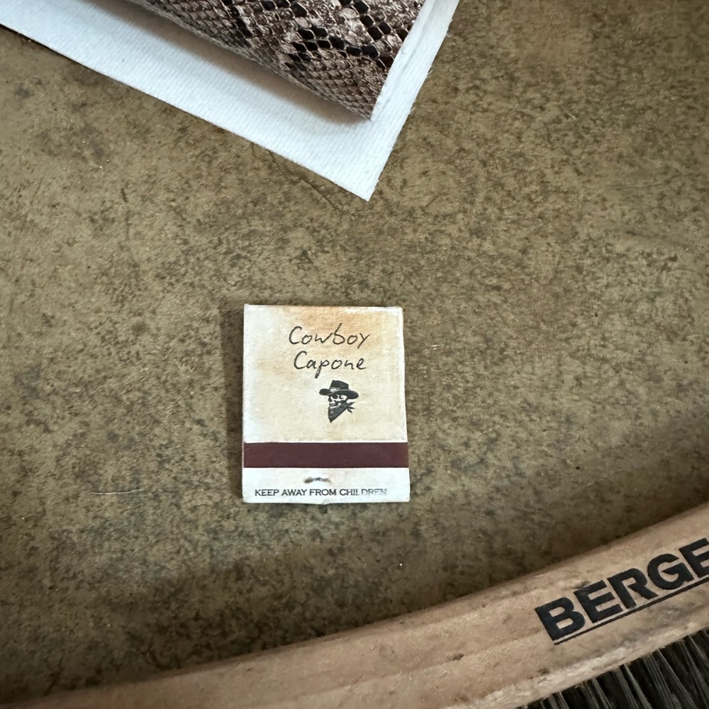 Cowboy hat burning kit all you need to start making custom hats - Picture 5 of 8